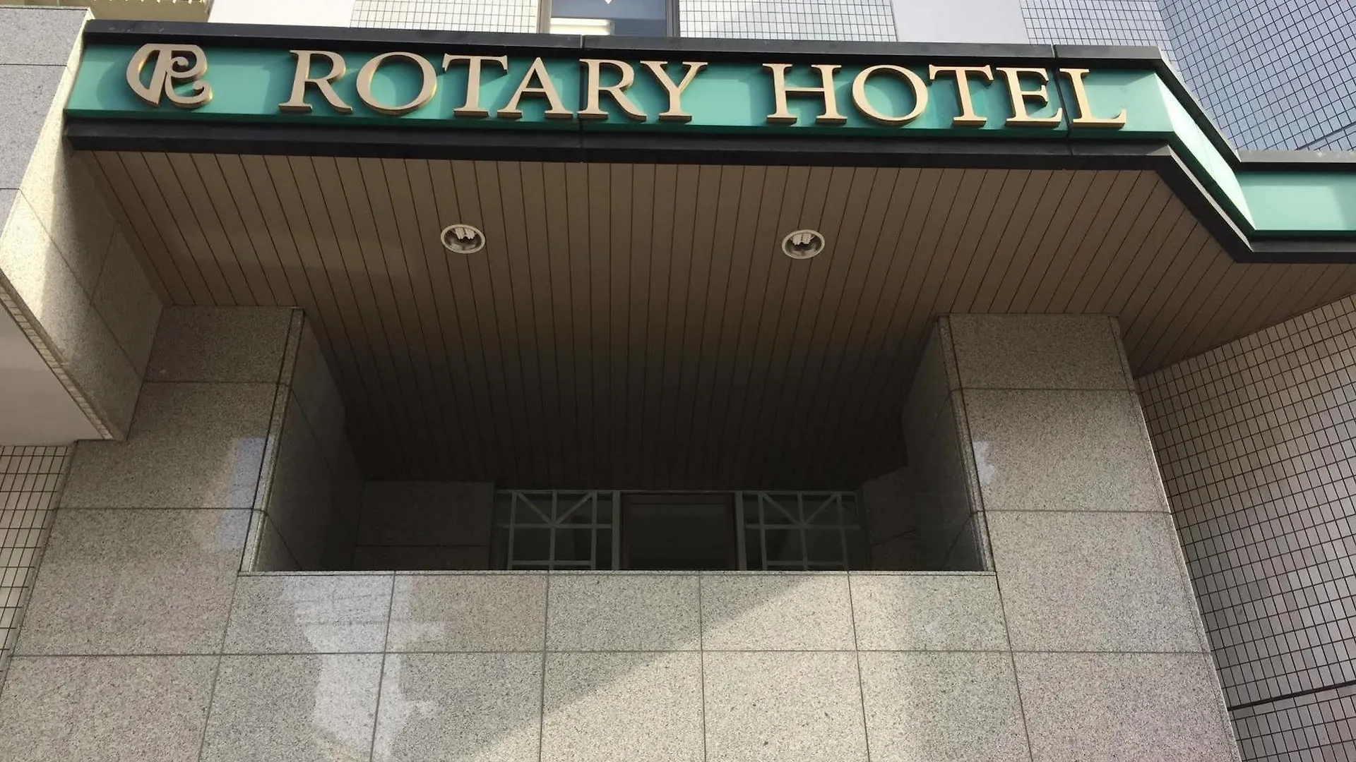 ***  Rotary Hotel Imazato Osaka Japón